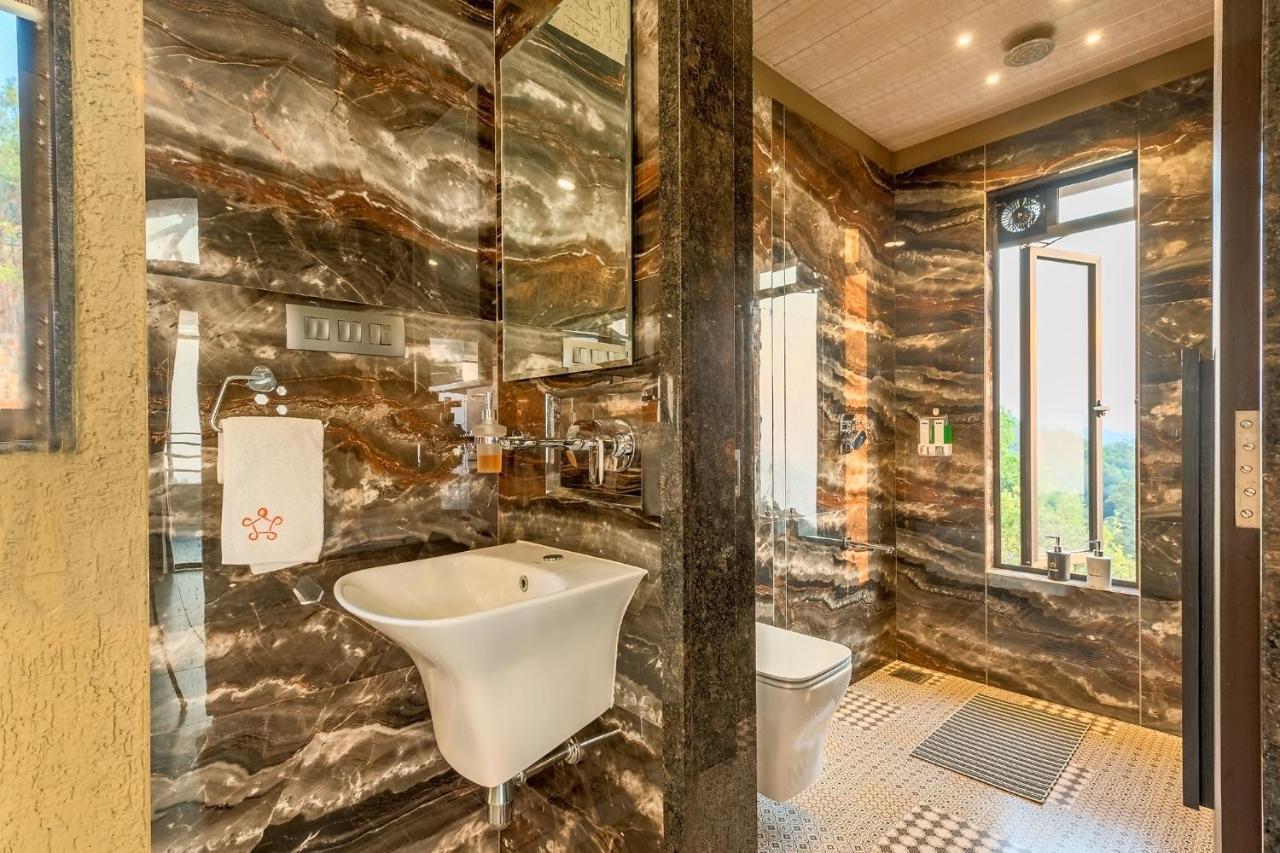 Saffronstays Heavone Trio, Lonavala Ngoại thất bức ảnh